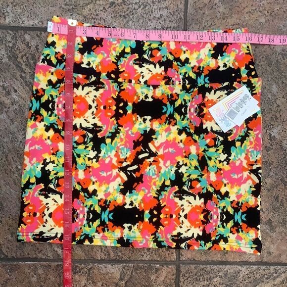 LuALaRoe Cassie Size Large Pink Yellow Black Blue Orange Stretch MIDI Skirt New - Picture 8 of 8